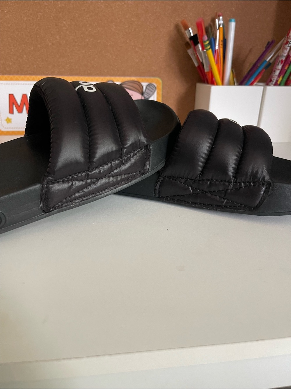 ALO Yoga Black Cloud it Slide Sandals - Picture 4 of 7